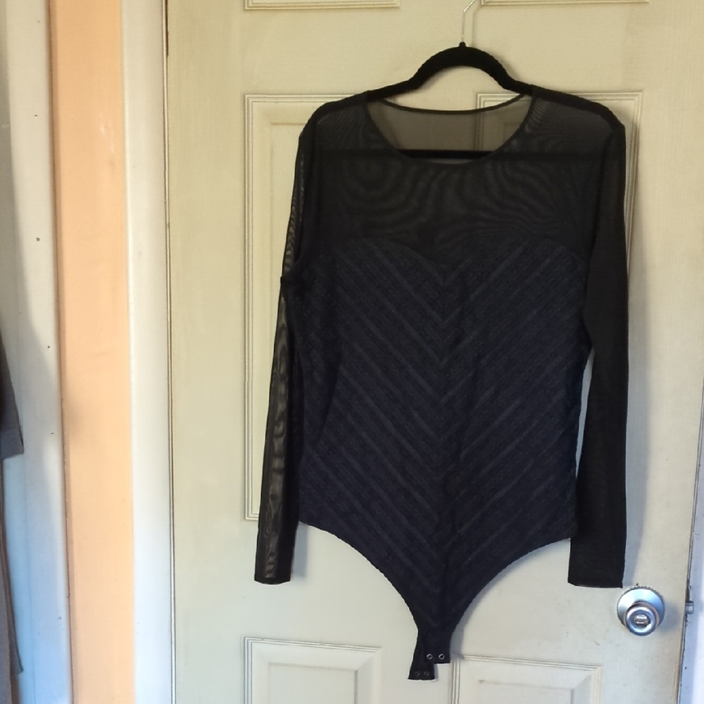 NWOT Abercrombie & Fitch XL Black Partial Mesh & Lace Sweetheart Bodysuit